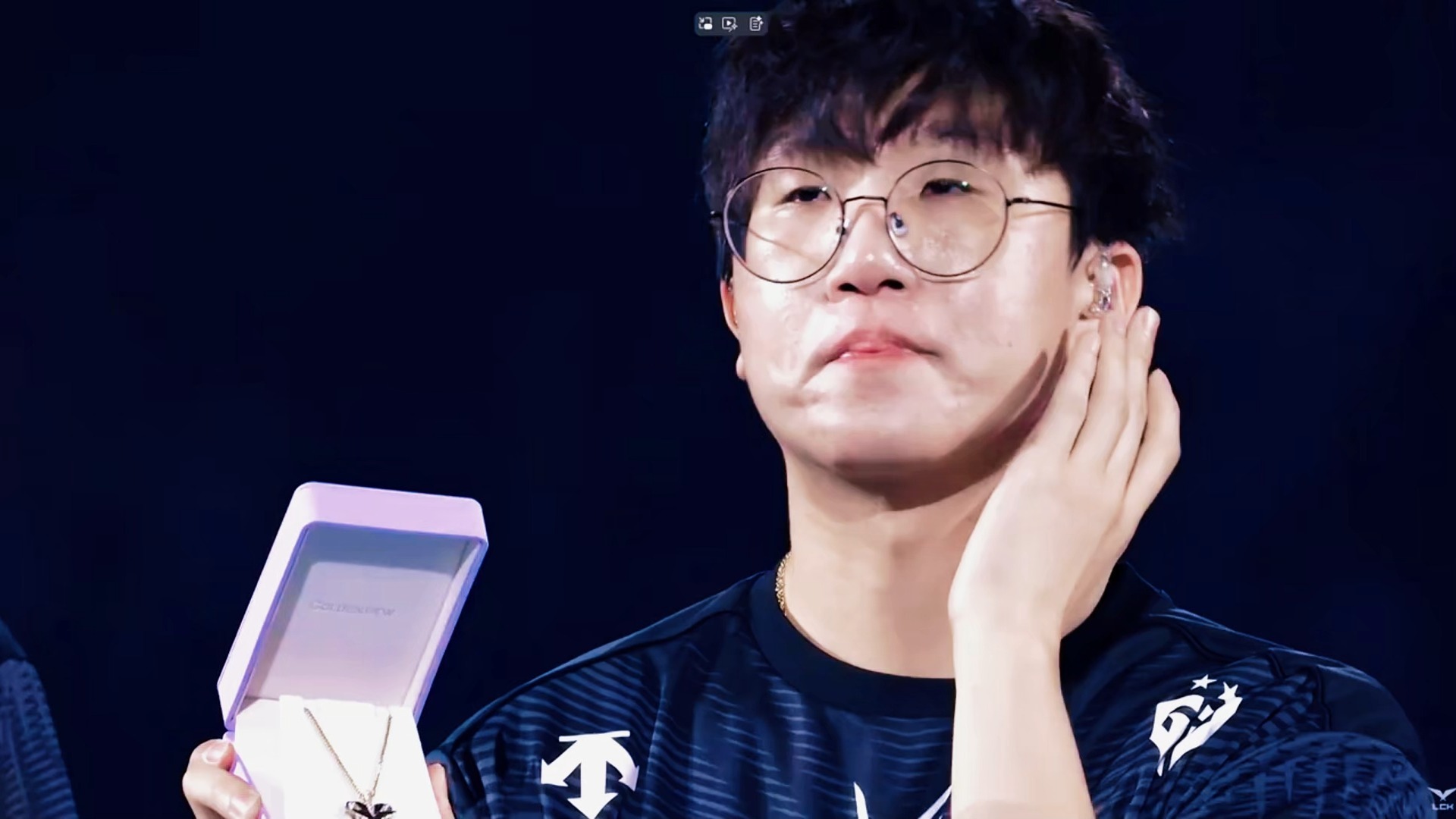 TSM轻取EG,Ruler单局斩获MVP激烈交锋四强赛,留下经典瞬间 TSM轻取EG,Ruler单局斩获MVP激烈交锋四强赛,留下经典瞬间